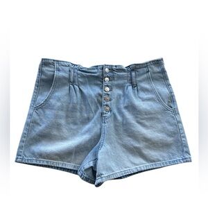 American Eagle High Rise Button Fly Denim Shorts Size 16 Light Wash 100% Cotton